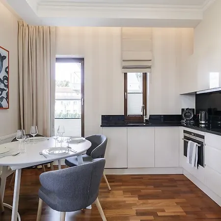 Grand - Blue Marlin - Luxury *