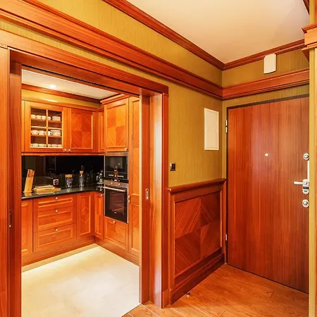 Grand - Blue Marlin - Luxury *