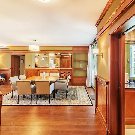 Grand - Blue Marlin - Luxury